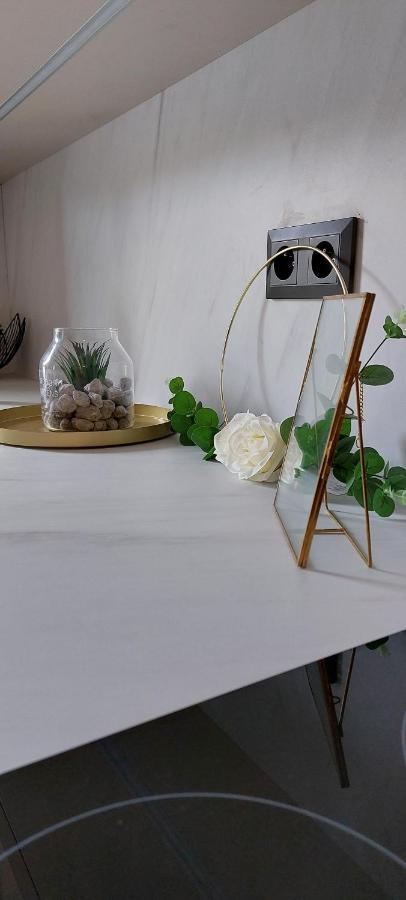 Sweet Home Piotrkowska Apartment وودج المظهر الخارجي الصورة